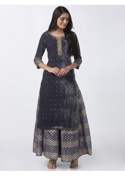 Grey Kurta With Embroidery