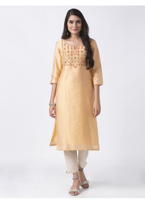 Peach Kurta With Embroidery