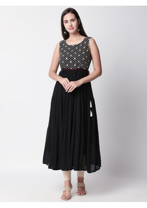 Black Kurta With Embroidery